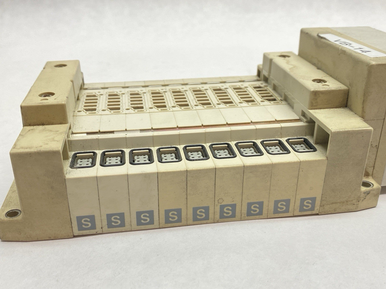 SMC 10-SS5V1-W10S0D-09U-N7 Pneumatic Manifold Assembly 9-Station - Maverick Industrial Sales