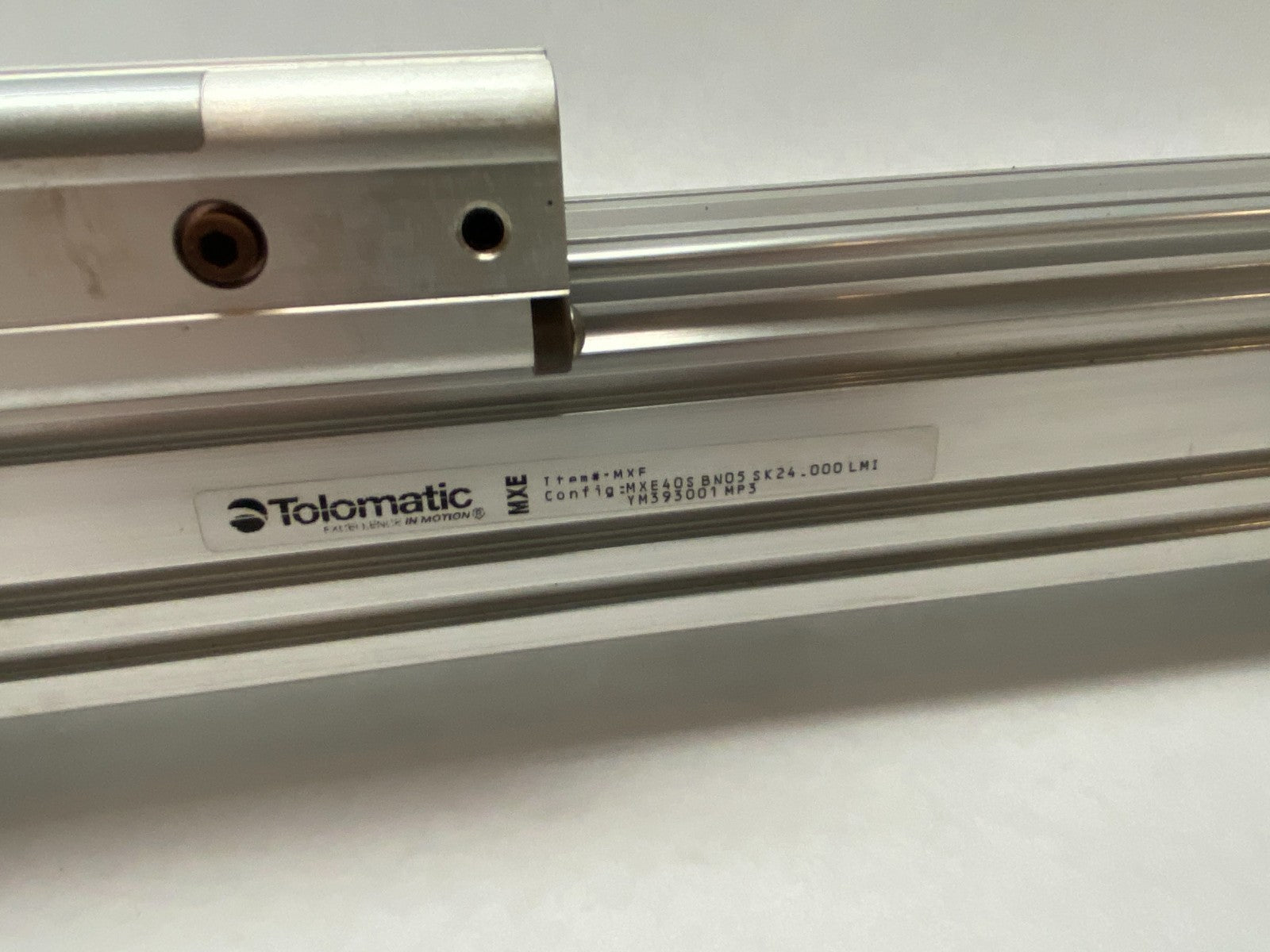 MXE40S BN05 SK24.000LMI | Tolomatic Screw Driven Linear Actuator, Solid Bearing - New – Open Box - Maverick Industrial Sales