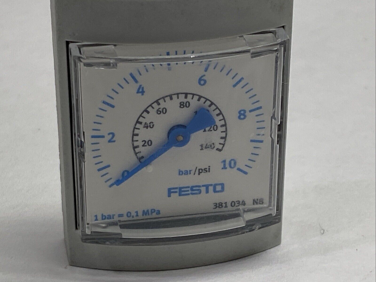 Festo MAE-MS4/6-6-BAR Pressure Gauge 381033 LOT OF 2 - Maverick Industrial Sales