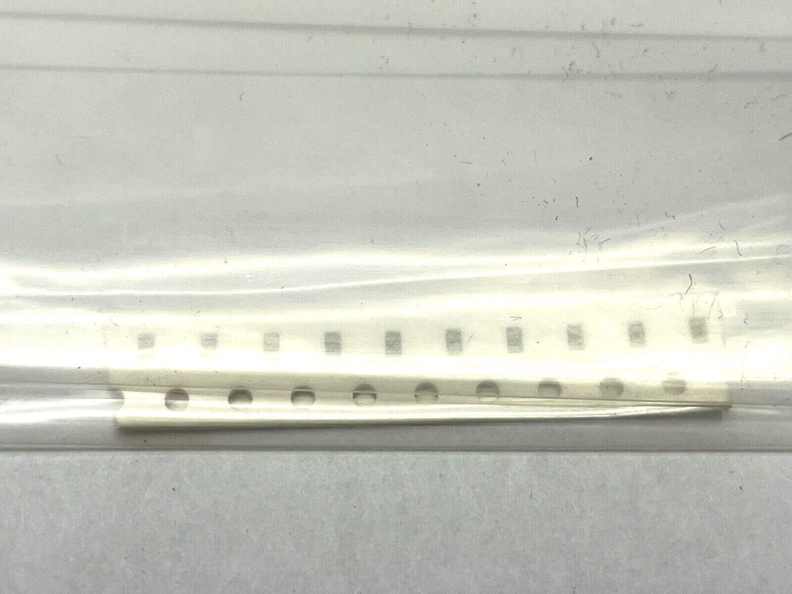 KEMET C1210C391KDGACAUTO Ceramic Capacitor 390 pF ±10% 1000V LOT OF 20 - Maverick Industrial Sales