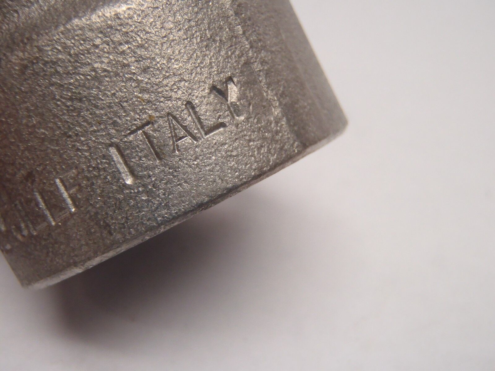 Italy B16 316L 1 3000 A/SA182 F316/F316L JLLF 90° 1" Elbow Stainless Socket - Maverick Industrial Sales