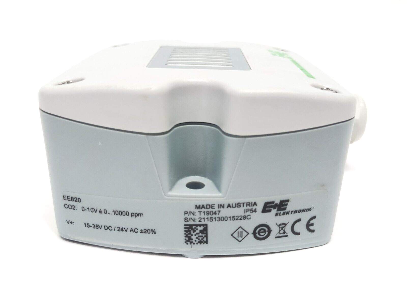 E+E Elektronik EE820 CO2 Sensor Transmitter, 10,000ppm 15-35VDC/24VAC, T19047 - Maverick Industrial Sales