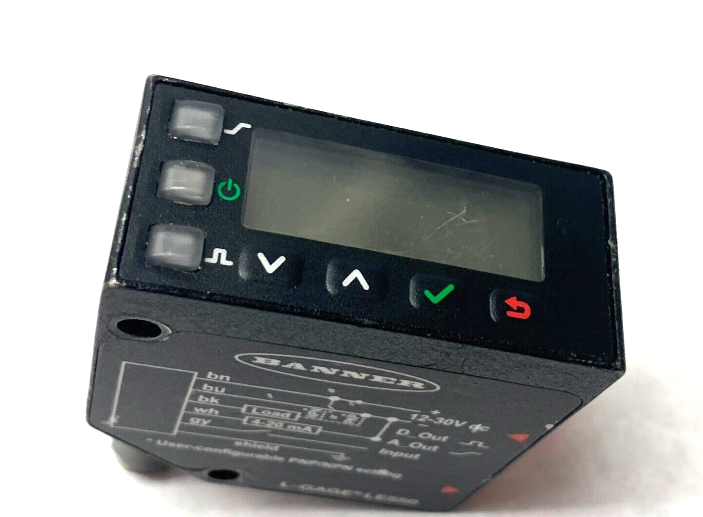 Banner LE550IQ Laser Displacement Sensor Range: 100-1000mm M12 Integral 86746 - Maverick Industrial Sales