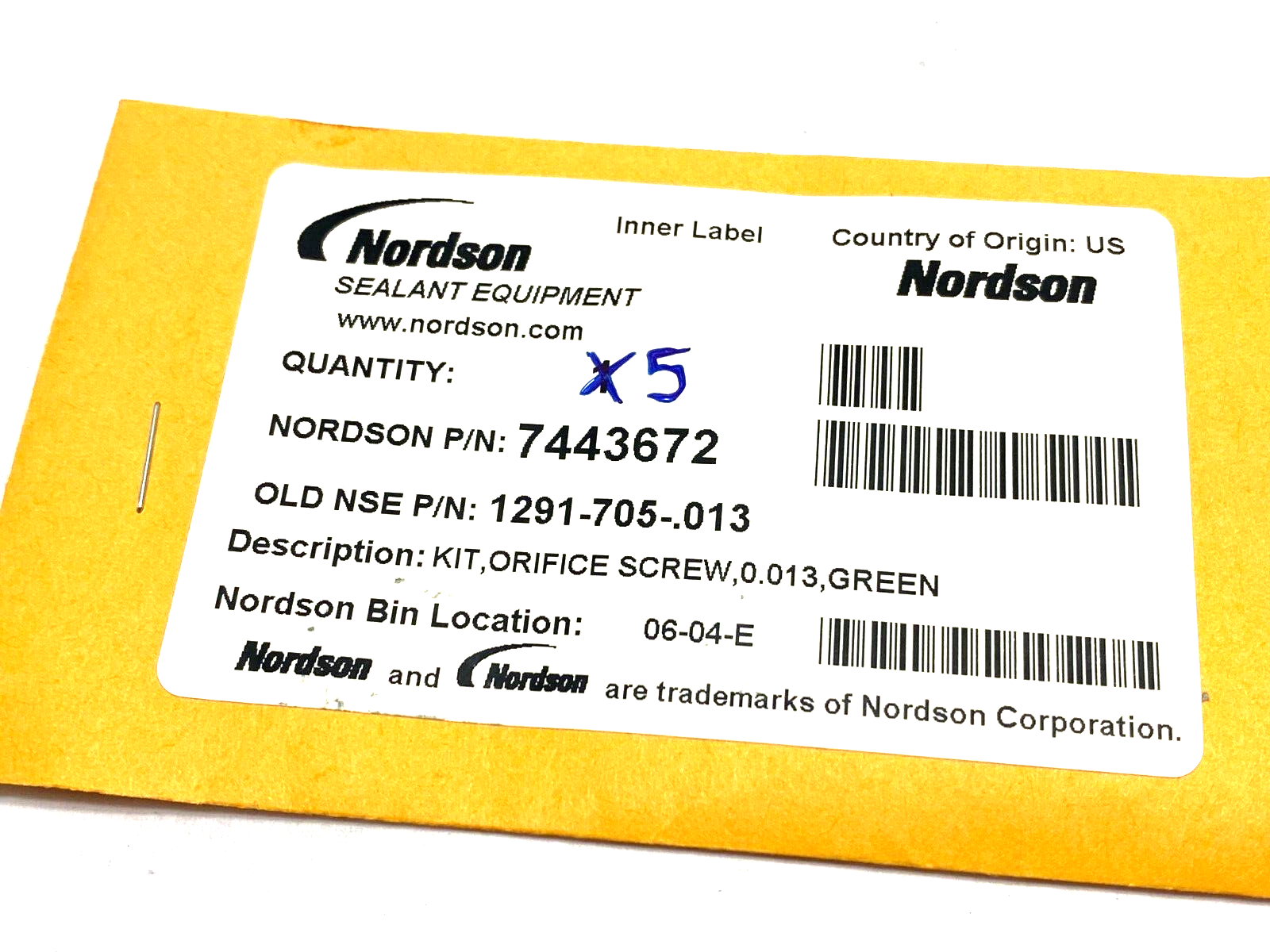 Nordson 7443672 Orifice Screw Kit, 0.013, Green PKG OF 5 - Maverick Industrial Sales