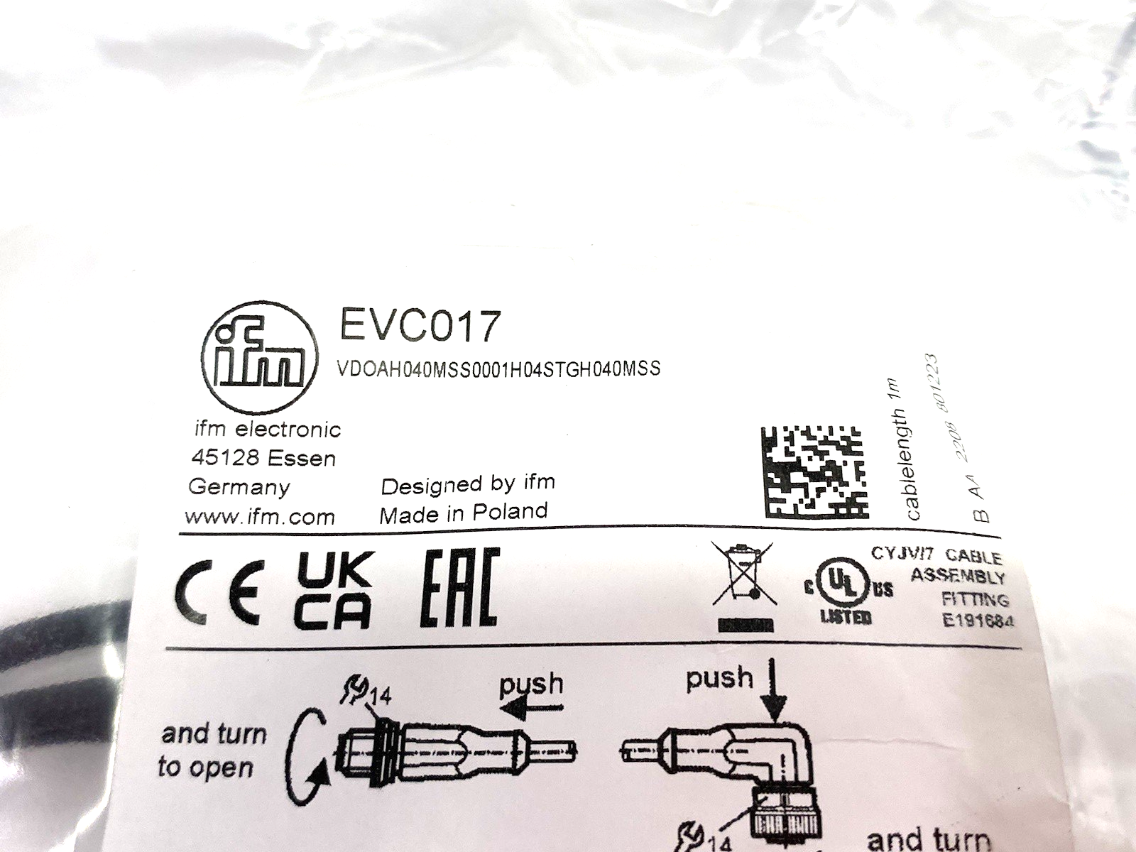 EVC017 | Ifm Right Angle Connection Cable M12 1m VDOAH040MSS0001H04STGH040MSS - New - Maverick Industrial Sales