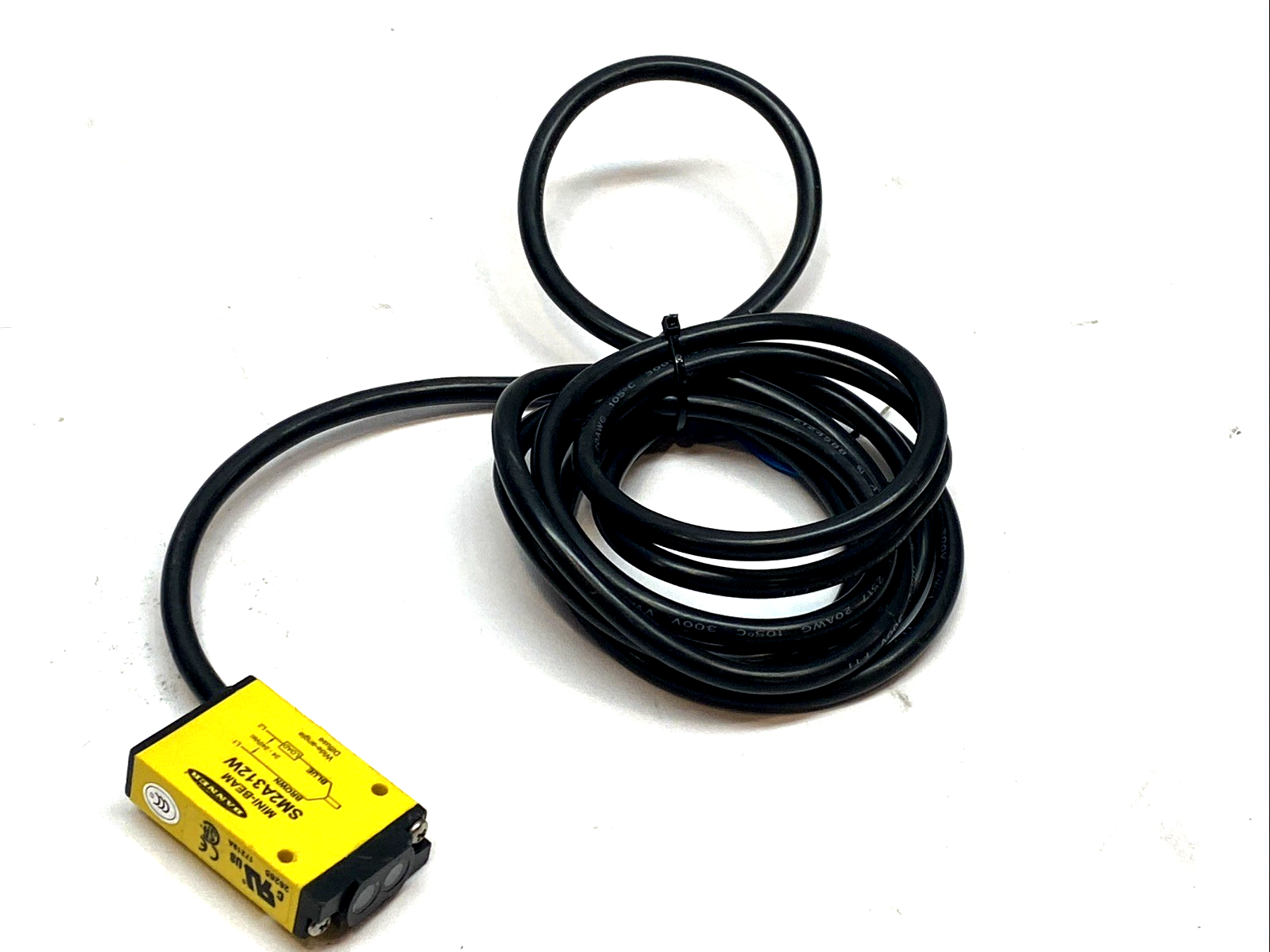 SM2A312W | Banner Mini-Beam Photoelectric Sensor 24–240 VAC Diffuse 130mm - Used - Maverick Industrial Sales