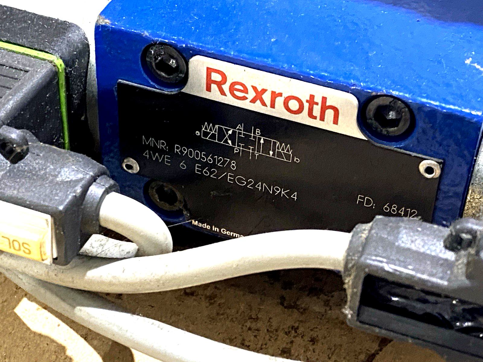 DPZO-LES-SN-BC473-D9/E | Atos Valve DLHZO-LES-SN-BC-040-L13 Bosch Rexroth 141113-2 - Used - Maverick Industrial Sales