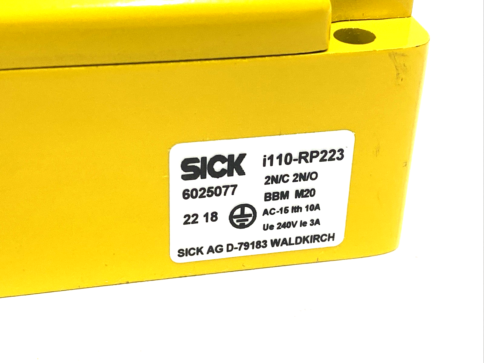 Sick i110-RP223 Safety Switch, Cable Pull, 2 N/O 2 N/C Contacts, 6025077 - Maverick Industrial Sales