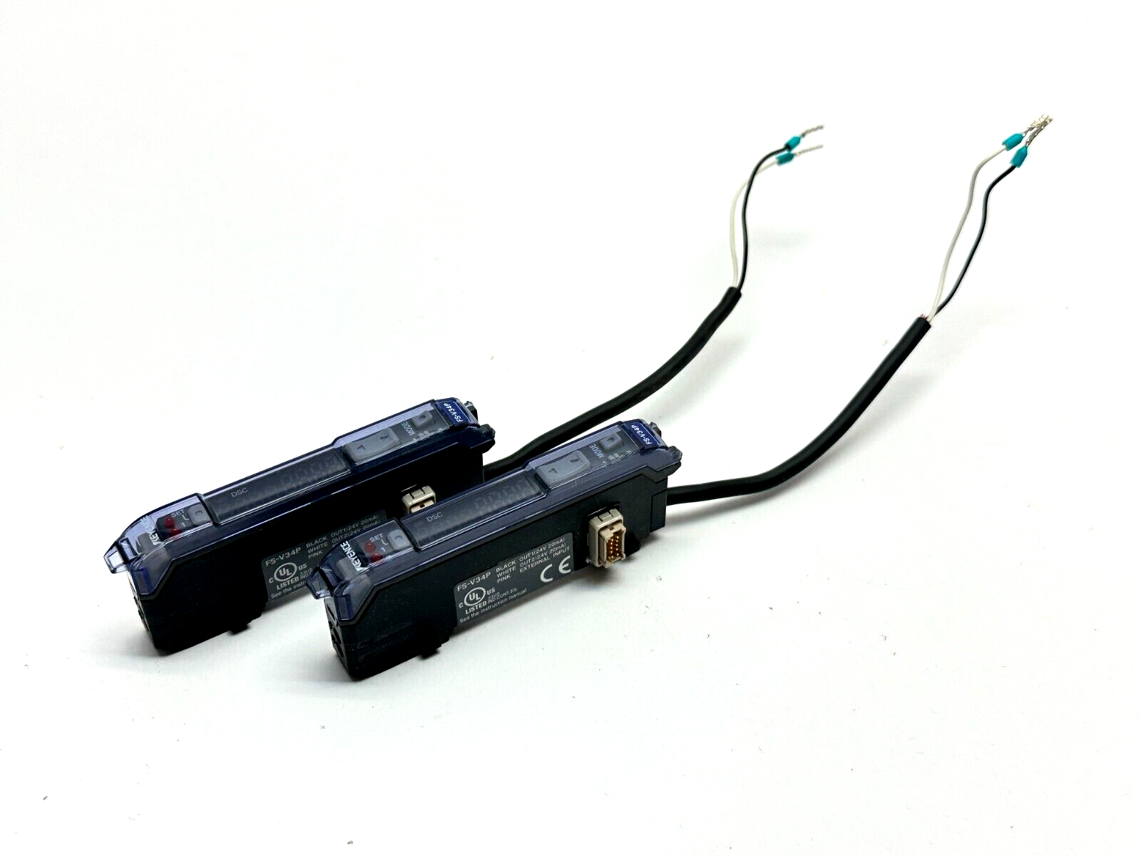 Keyence FS-V34P Fiber Optic Sensor Amplifier Expansion Unit LOT OF 2 - Maverick Industrial Sales
