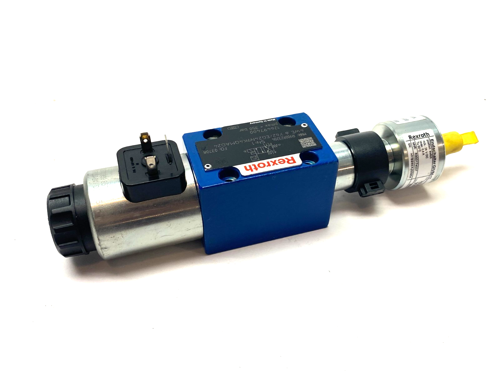 R900923204, 4WE 6 J62/EG24N9K4/62 | Bosch Rexroth R900923204 Directional Spool Valve 4WE 6 J62/EG24N9K4/62 - New – Open Box - Maverick Industrial Sales