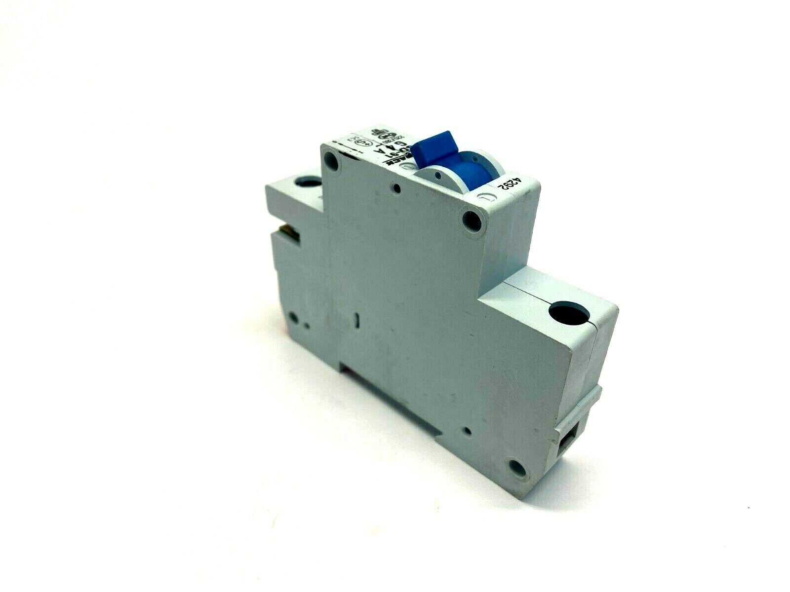 Schrack SD-91 G 4A Circuit Breaker 1P 220/380V - Maverick Industrial Sales