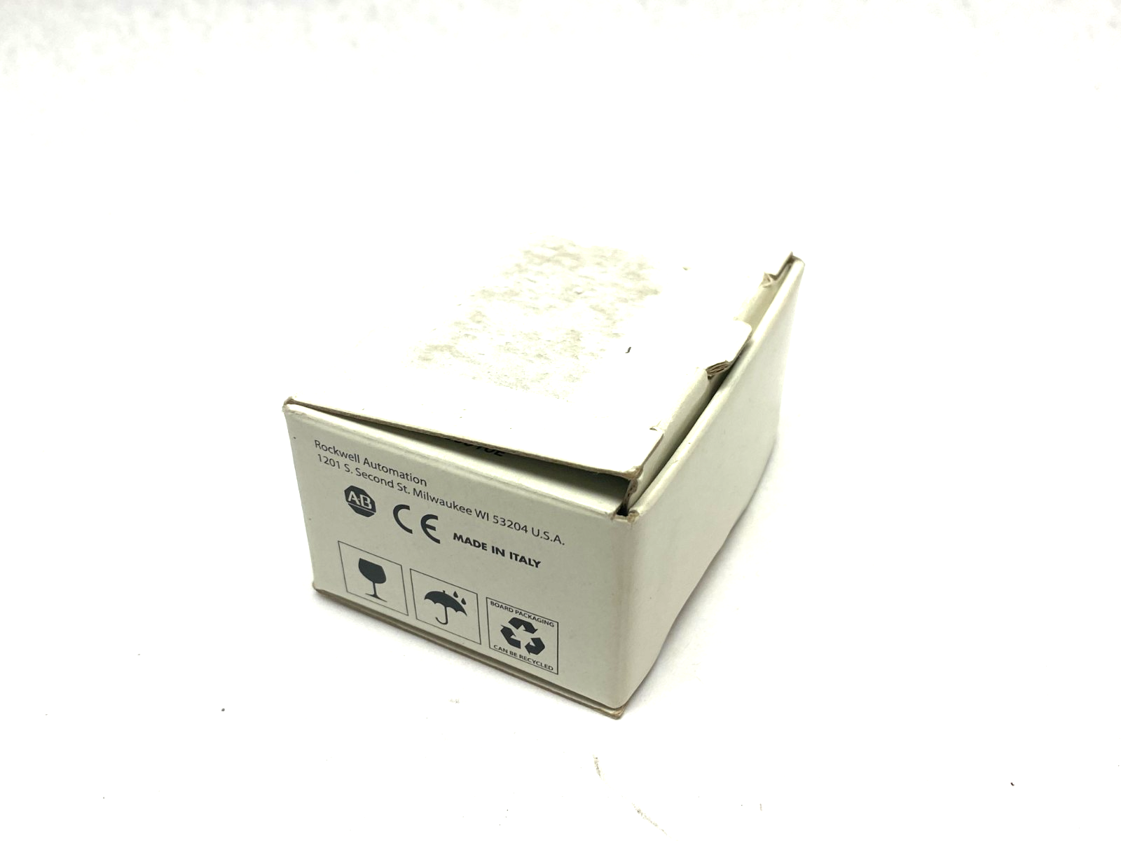 Allen Bradley 700-HP32Z06 Ser. A Control Relay 2 C/O (DPDT) 8A 6VDC BOX OF 10 - Maverick Industrial Sales