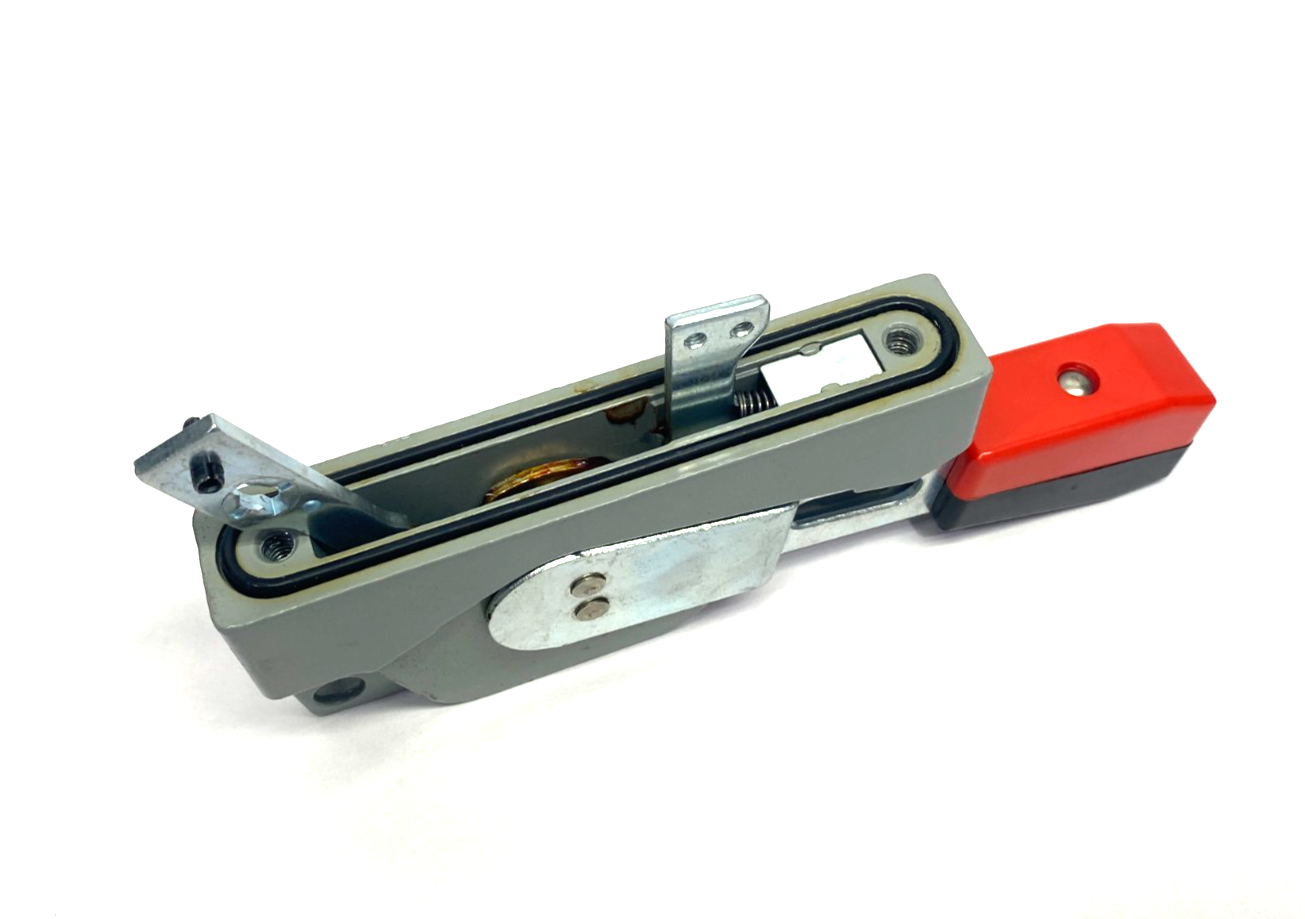 Eaton C361H1 Flange Mounted Disconnect Switch Handle - Maverick Industrial Sales