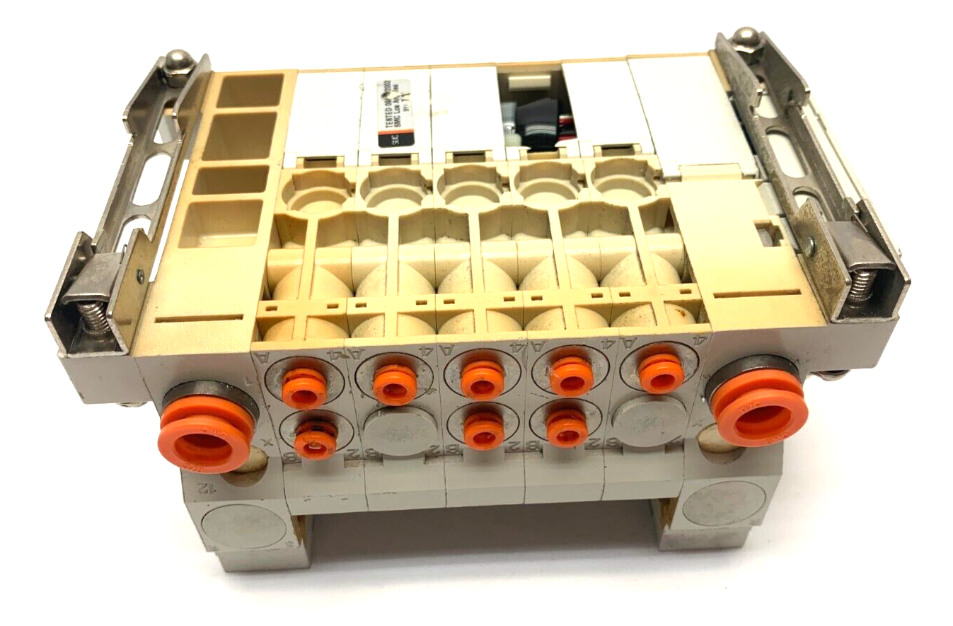VV5Q11-05N3FS0-D0RS | SMC Plug In Manifold Assembly 5-Port - Used - Maverick Industrial Sales