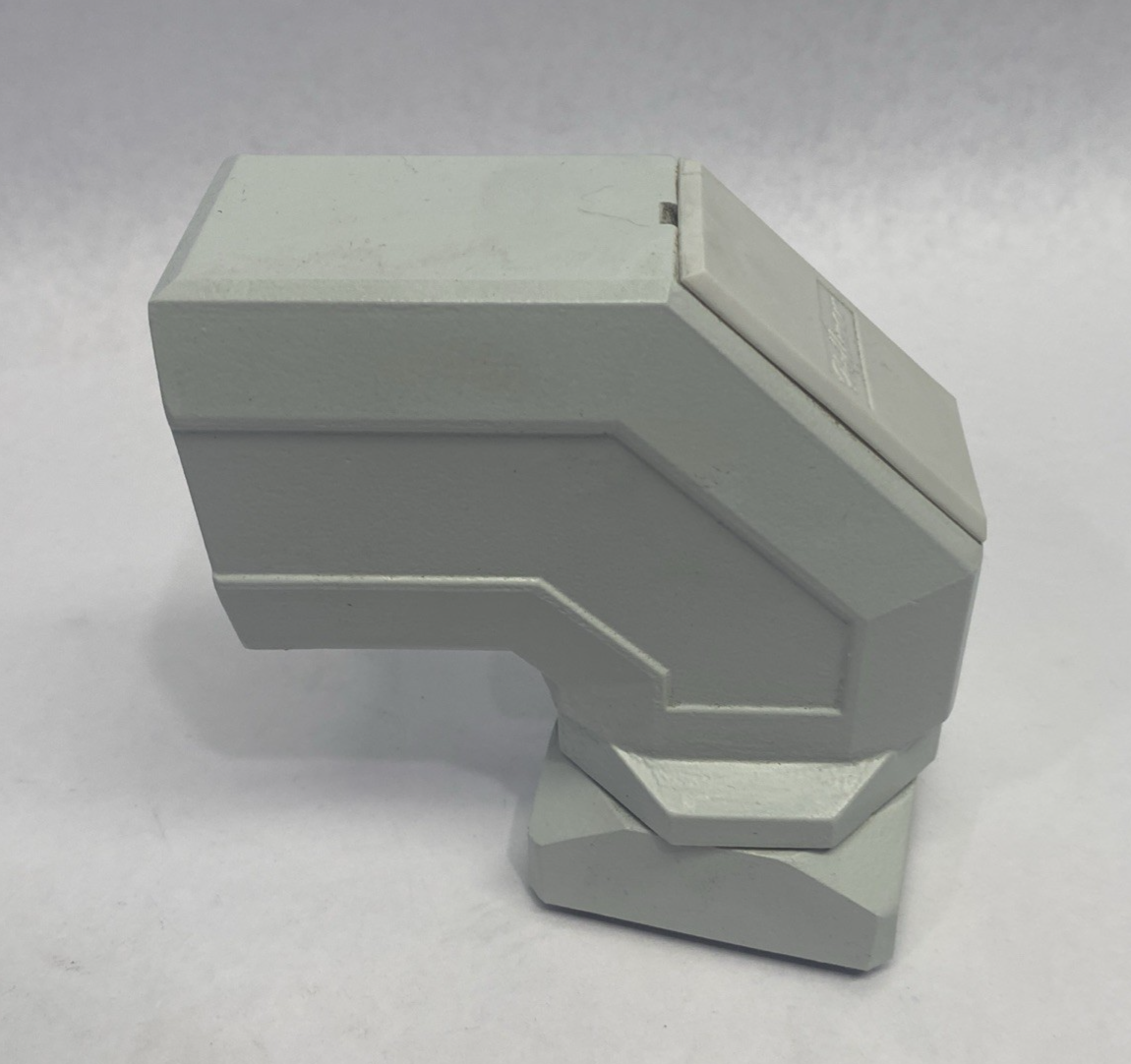 Hoffman CCS2FECLG Compact Series 2 Flange Elbow Coupling, fits 45x60mm, Lt Gray - Maverick Industrial Sales