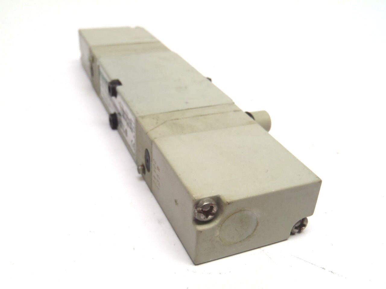 Numatics 051BB7Z2MN00061 5/3 Double Solenoid Valve 24VDC 1.0W - Maverick Industrial Sales