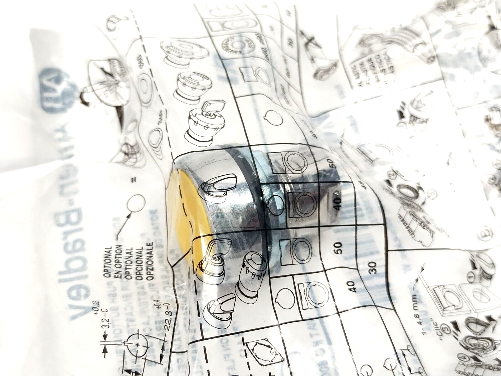 Allen Bradley 800FM-F5 Ser. A 22mm Momentary Flush Push Button, Yellow - Maverick Industrial Sales