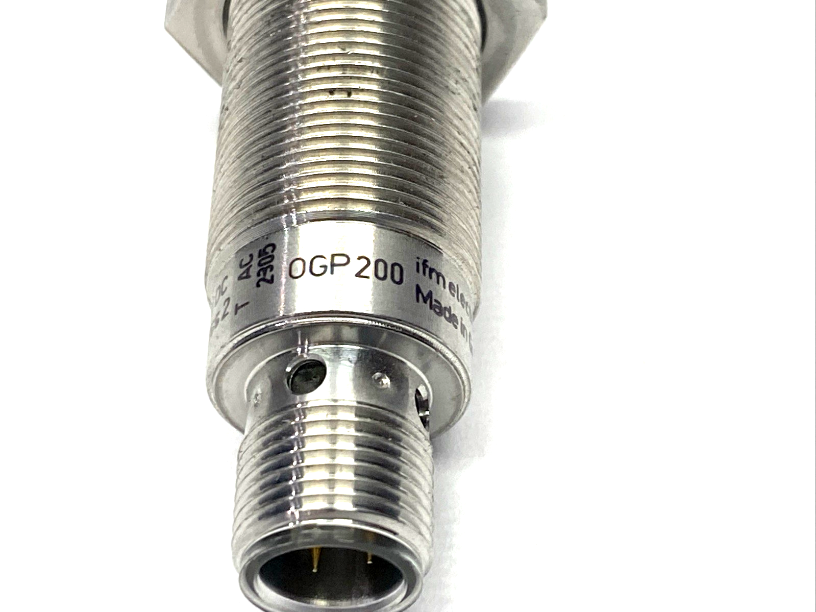 ifm OGP200 Retro-Reflective Photoelectric Sensor OGP-DPKG/US100 - Maverick Industrial Sales