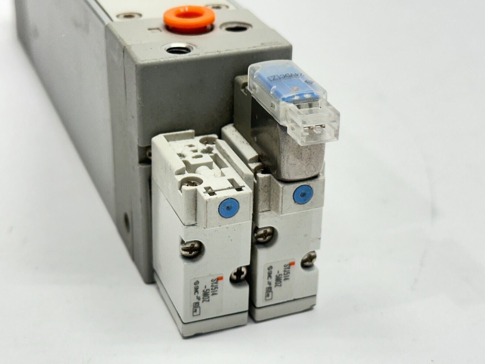 SMC NZL112-K15MZ-DPL Multi-Stage Vacuum Ejector w/ 2x SYJ514-5MOZ - Maverick Industrial Sales