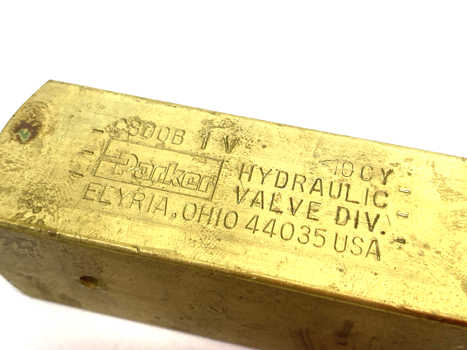 C800B-1V | Parker Colorflow In-line Check Valve - Used - Maverick Industrial Sales