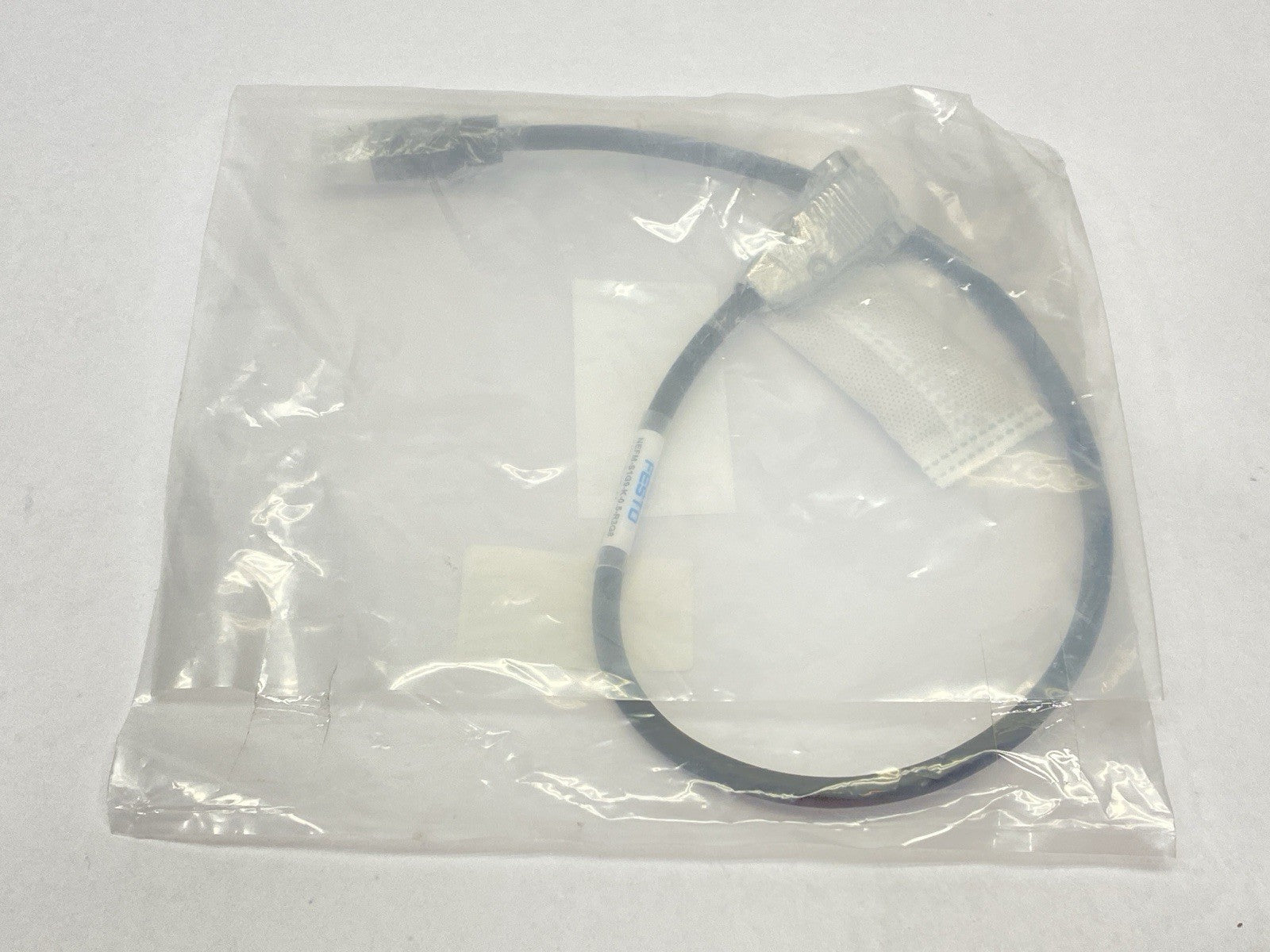 Festo NEFM-S1G9-K-0.5-R3G8 Adapter Connecting Cordset 0.5m 8106112 - Maverick Industrial Sales