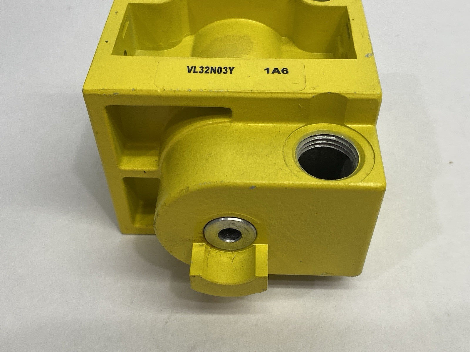 VL32N03Y | Emerson Numatics™ Lockout/Shutoff Valve, 3/8" In/Out, 1/2" Exhaust - New – Open box - Maverick Industrial Sales