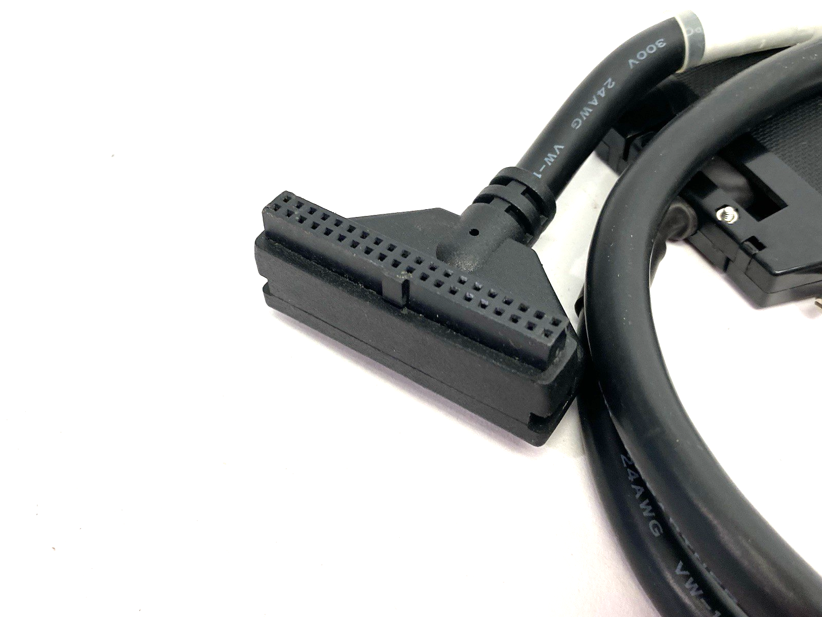 ZL-D24-CBL40-1 | Automation Direct ZIPLink PLC I/O cable 40-pin to 40-pin - Used - Maverick Industrial Sales
