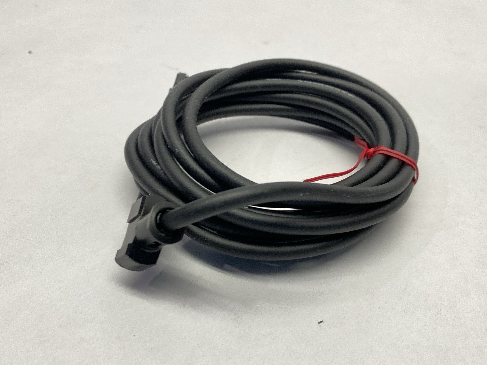GT2-CH2M | Keyence Digital Contact Sensor Head Cable Straight M8 2m Length - New – Open Box - Maverick Industrial Sales