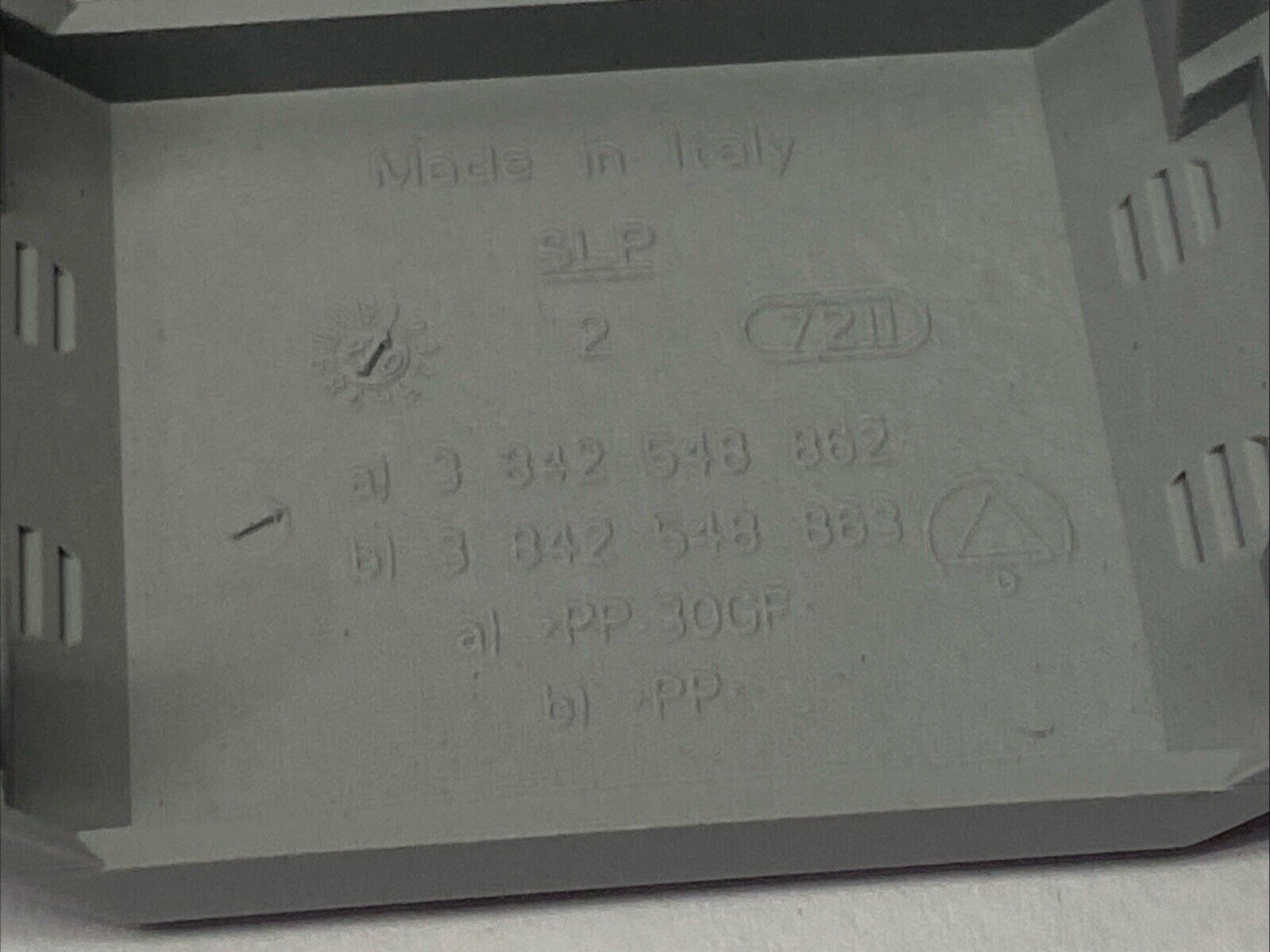 Bosch Rexroth 3842548862 Cap Cover Gusset 45X45 Grey LOT OF 13 - Maverick Industrial Sales