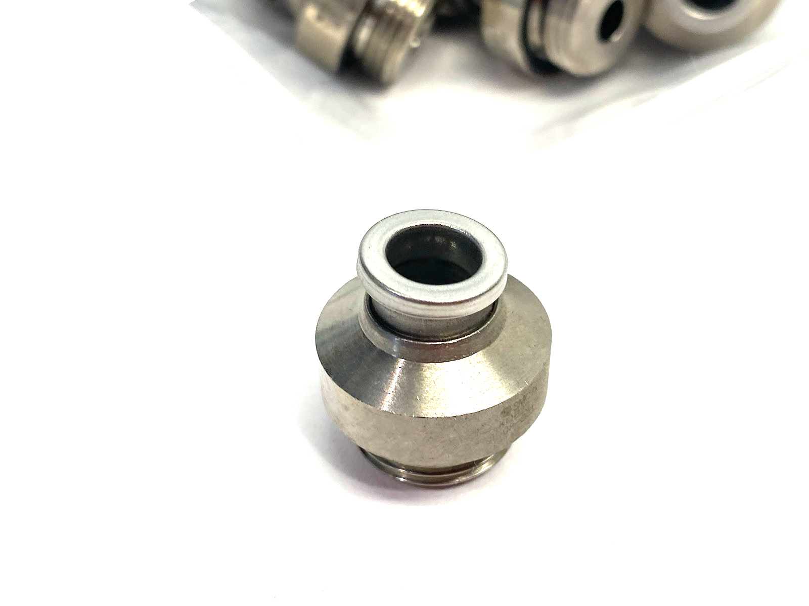 KQB2S08-G03 | SMC Metal Straight Male Fitting, Internal Hex 8mm OD Tube LOT OF 29 - New – Open box - Maverick Industrial Sales