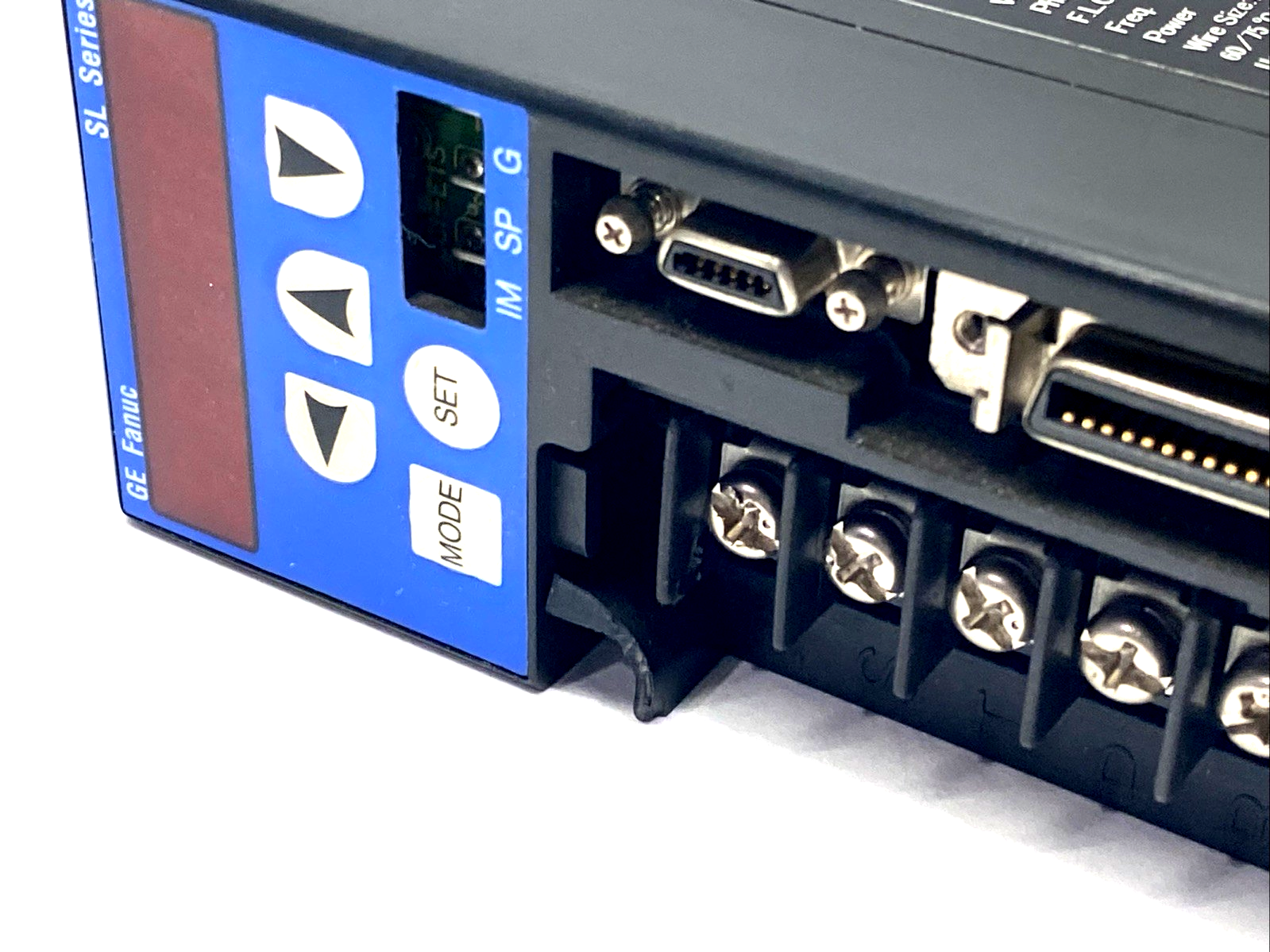 IC800SLA0101 | GE Fanuc SL Series Servo Amplifier 100W B DAMAGED FRONT - Used - Maverick Industrial Sales