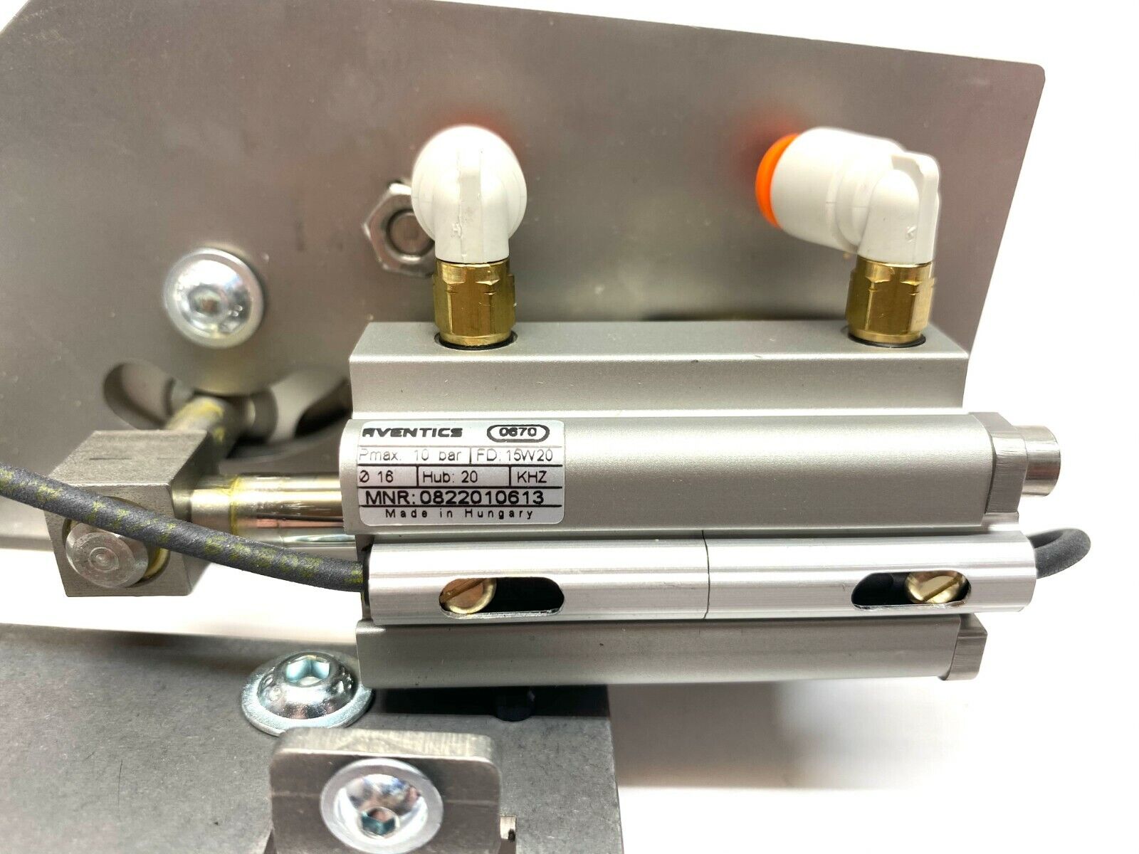 Bosch Rexroth 3842551090 Diverter 90+ 45 Degree - Maverick Industrial Sales
