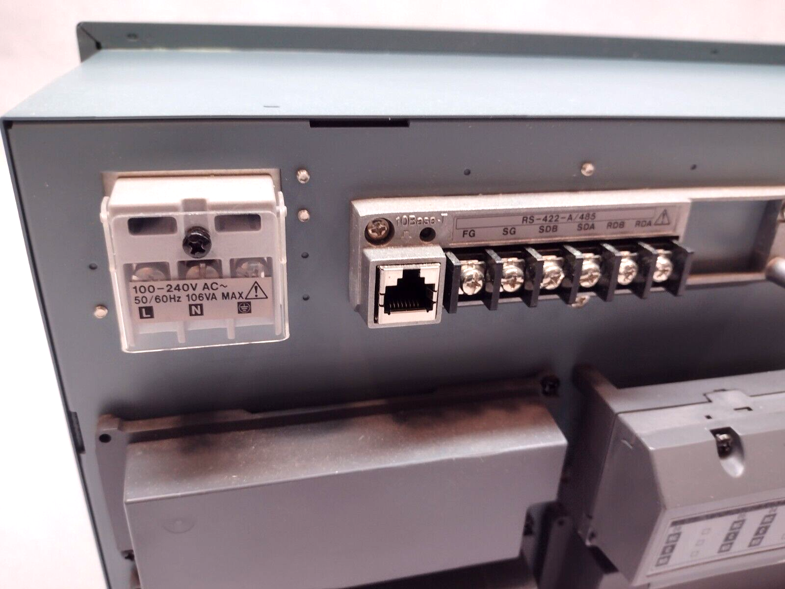 Yokogawa DX230-3-2 DAQSTATION S4 100-240V AC DX200-S83 - Maverick Industrial Sales