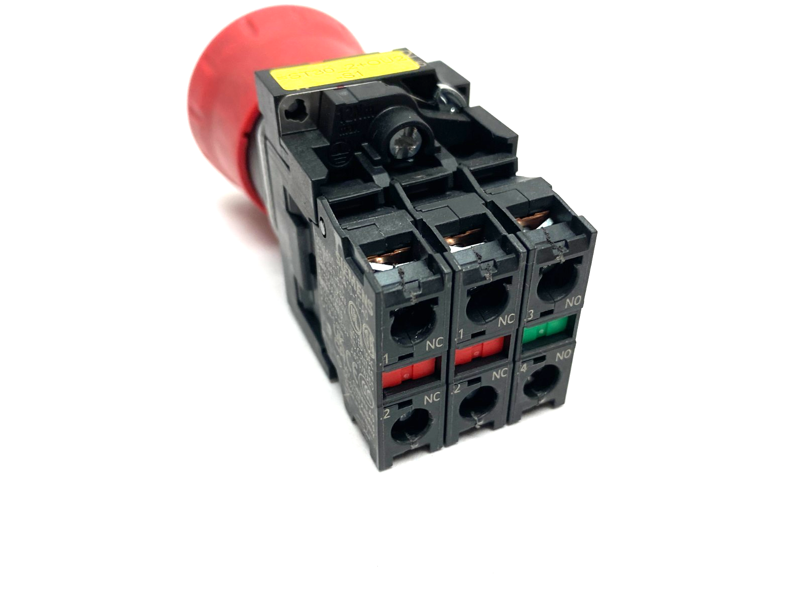 3SU1000-1HB20-0AA0 | Siemens Emergency Stop Pushbutton, Plastic Latch, 3-Contacts - Used - Maverick Industrial Sales