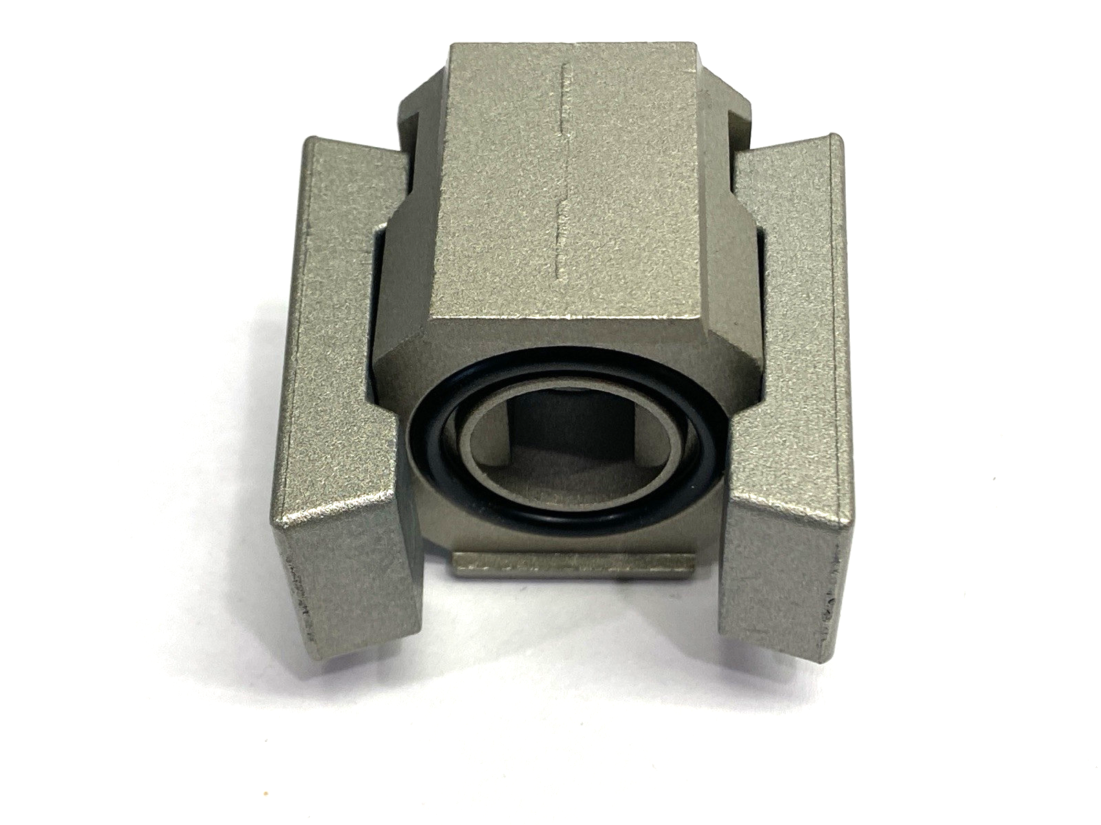SMC E40-N04 Pneumatic Adapter - Maverick Industrial Sales