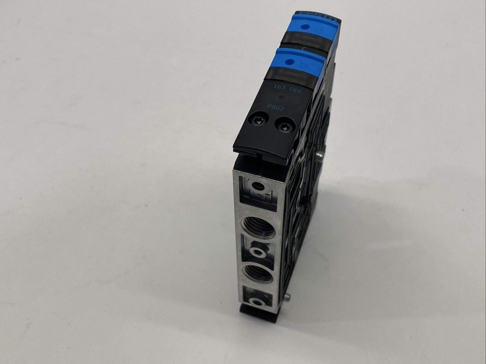 Festo CPV18-M1H-2X3-GLS-1/4 Air Solenoid Valve 163189 - Maverick Industrial Sales