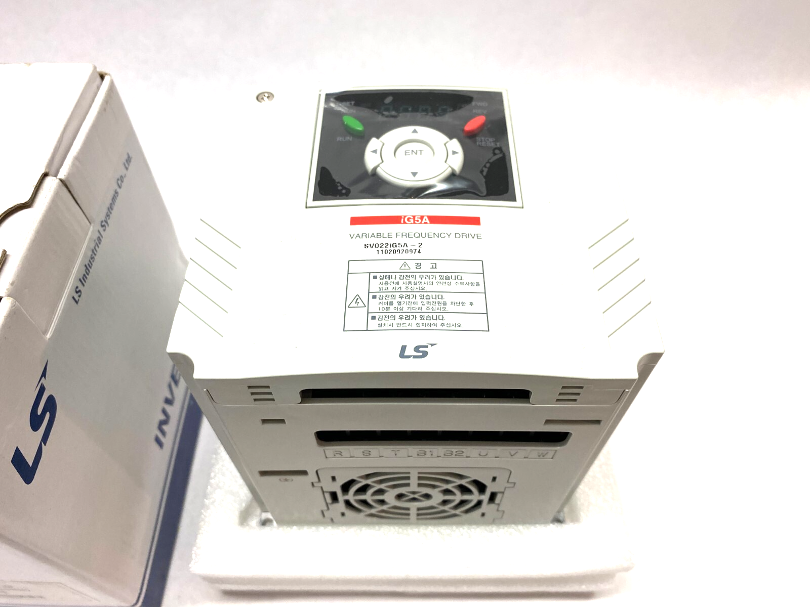 LS Systems SV022iG5A-2 Variable Frequency Drive 3HP AC200-230V - Maverick Industrial Sales