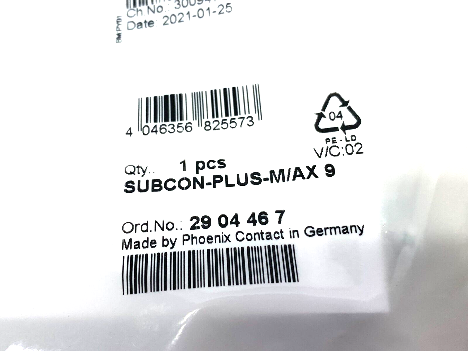 Phoenix Contact SUBCON-PLUS-M/AX 9 D-Sub 9-Position Bus Connector 2904467 - Maverick Industrial Sales