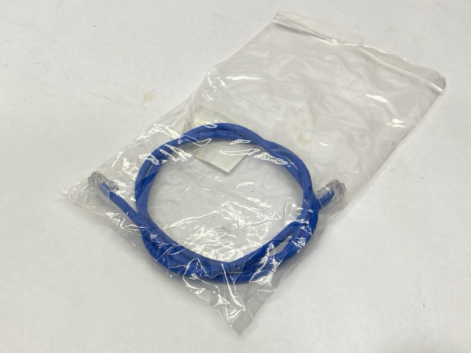 Legrand 556-110-003 Q-Series Patch Cords CAT6 Non-Booted Blue 3ft LOT OF 5 - Maverick Industrial Sales
