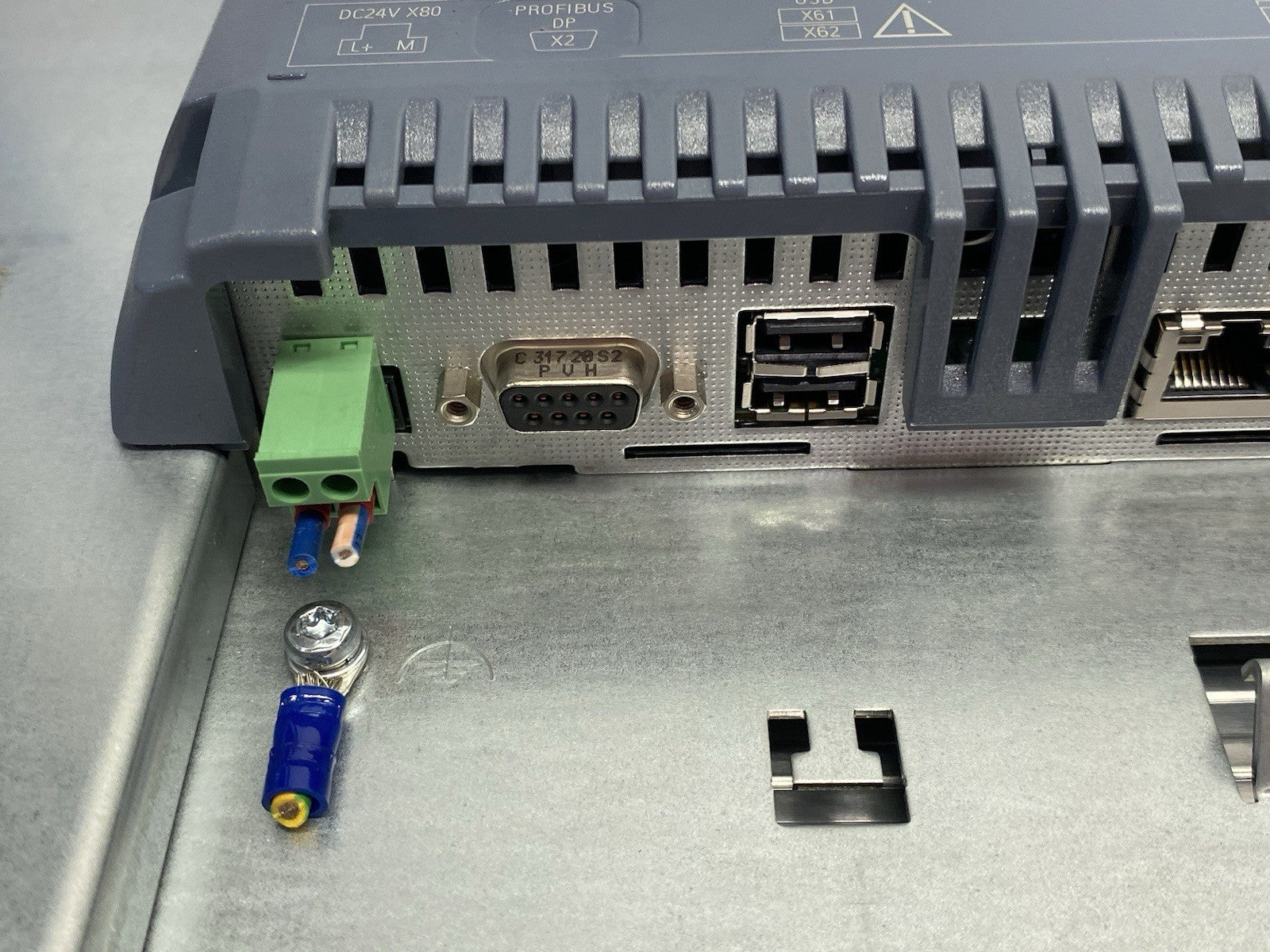 6AV2124-0MC01-0AX0 | Siemens SIMATIC HMI TP1200 Comfort Panel, Touch Op. 12" TFT - Used - Maverick Industrial Sales