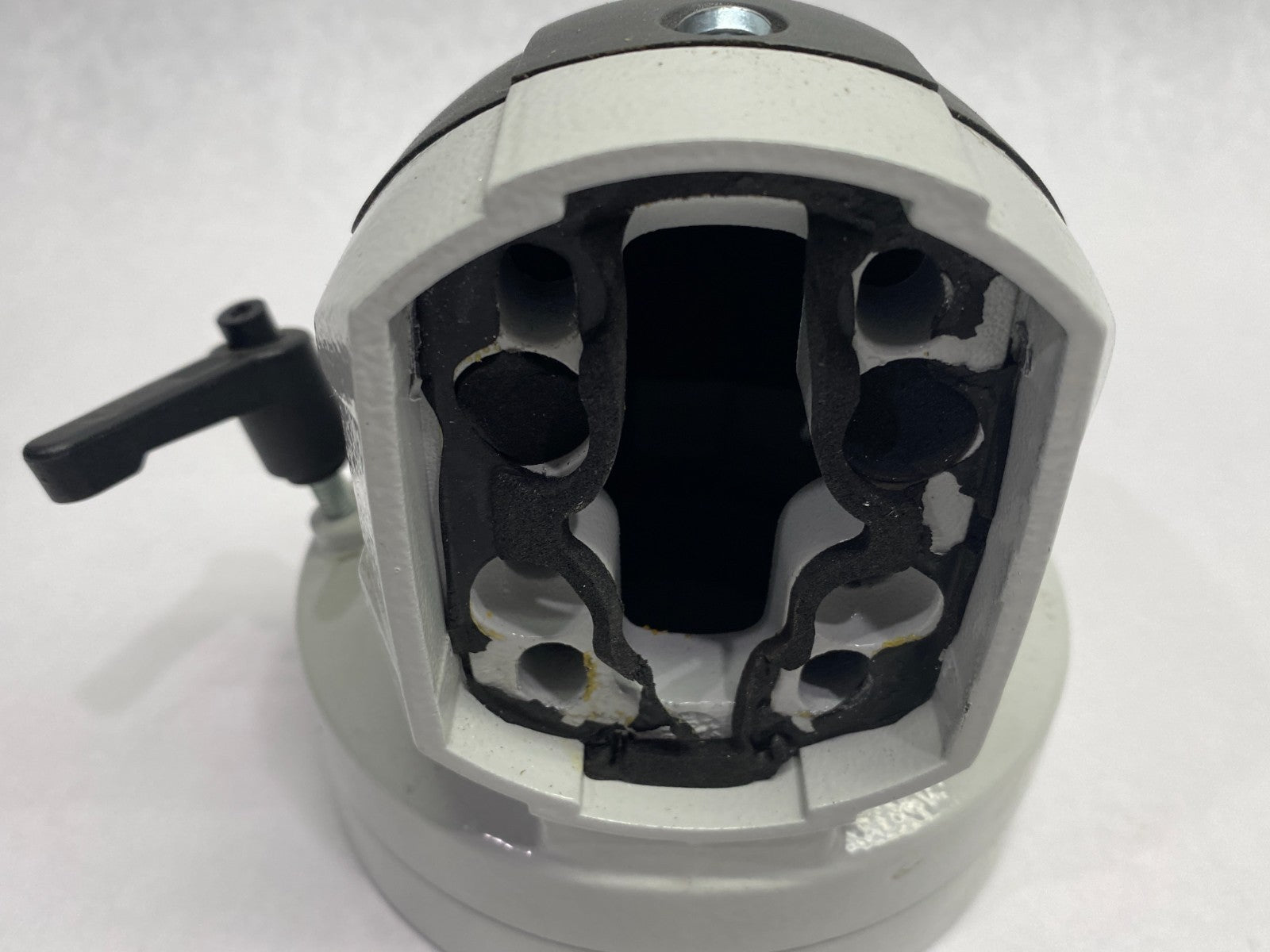 CP 6206380 | Rittal Angle coupling 90° CP 60 for Support Arm connection Ø 130 mm - Used - Maverick Industrial Sales