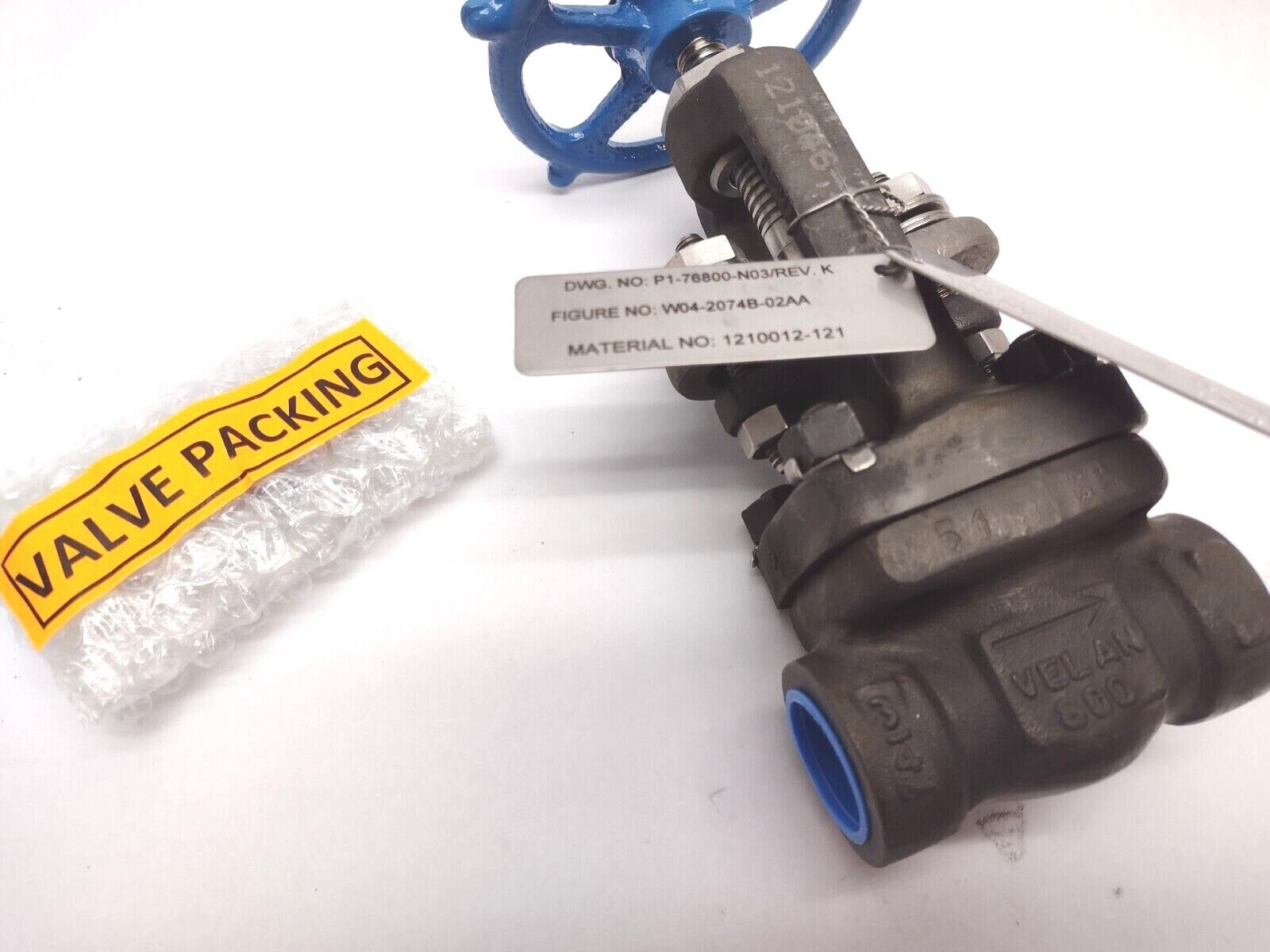 Velan W04-2074B-02AA 3/4" Manual 800 Series Steel Globe Valve1975 PSIG A105N - Maverick Industrial Sales