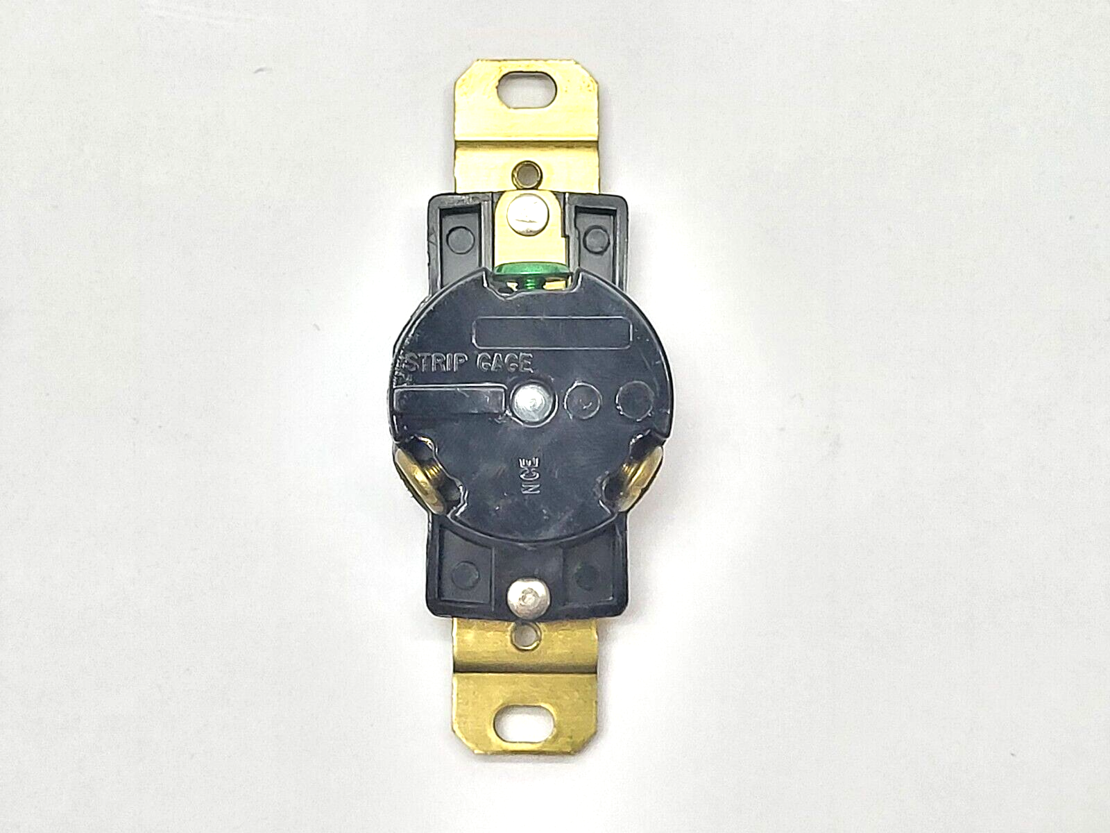 Bryant L6-I5 Twist Lock Receptacle Outlet - Maverick Industrial Sales