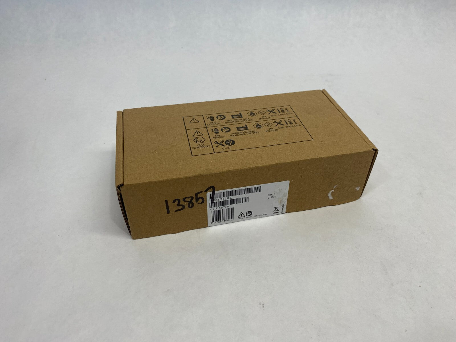 Siemens 6GT2 002-0JE20 SIMATIC RF RFID Communication Module - Maverick Industrial Sales