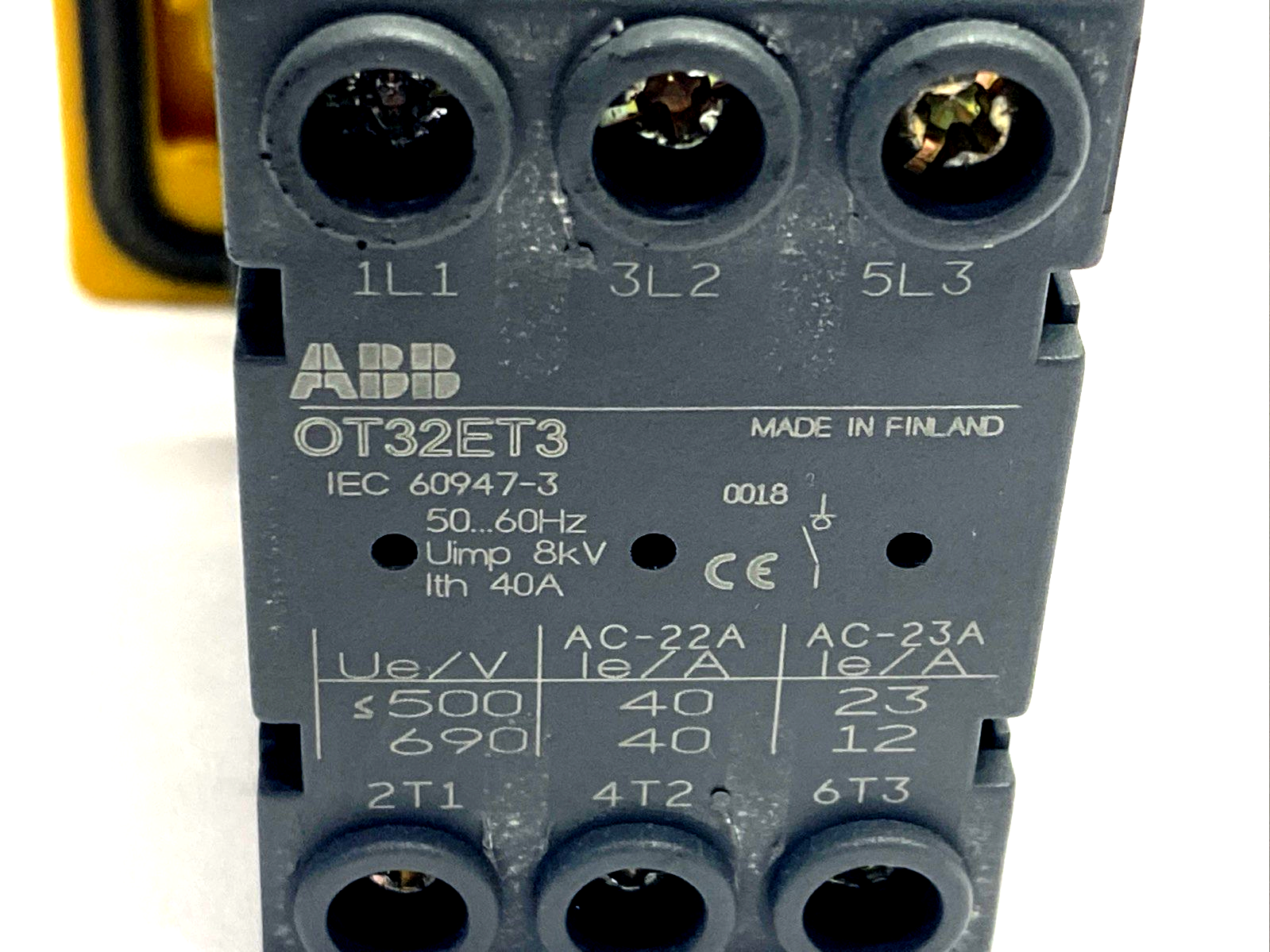 ABB OT32ET3 Disconnect Switch 3P 40A 3HAC022165-001 - Maverick Industrial Sales