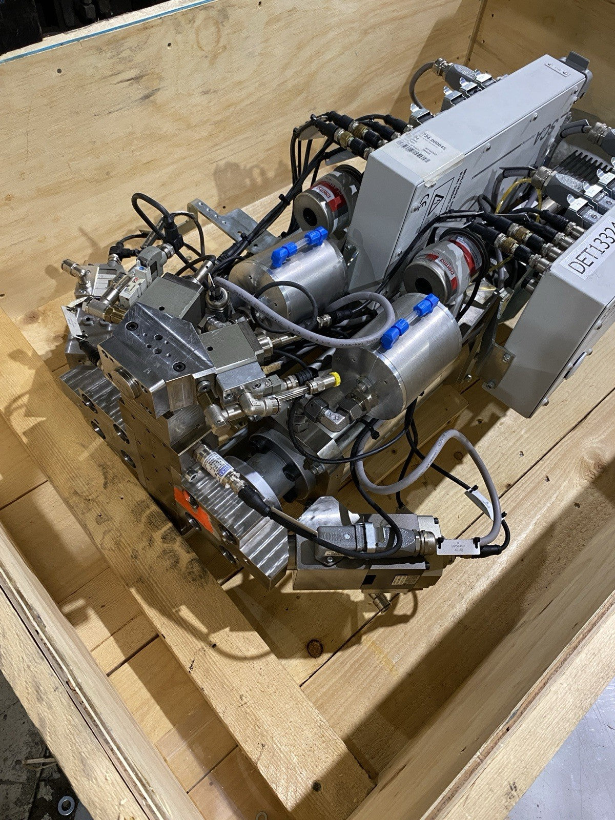 83724.000073 | Atlas Copco SCA ADKE-2K-0000-H 80cc 2K Adhesive Dispenser, repair - For parts or not working - Maverick Industrial Sales