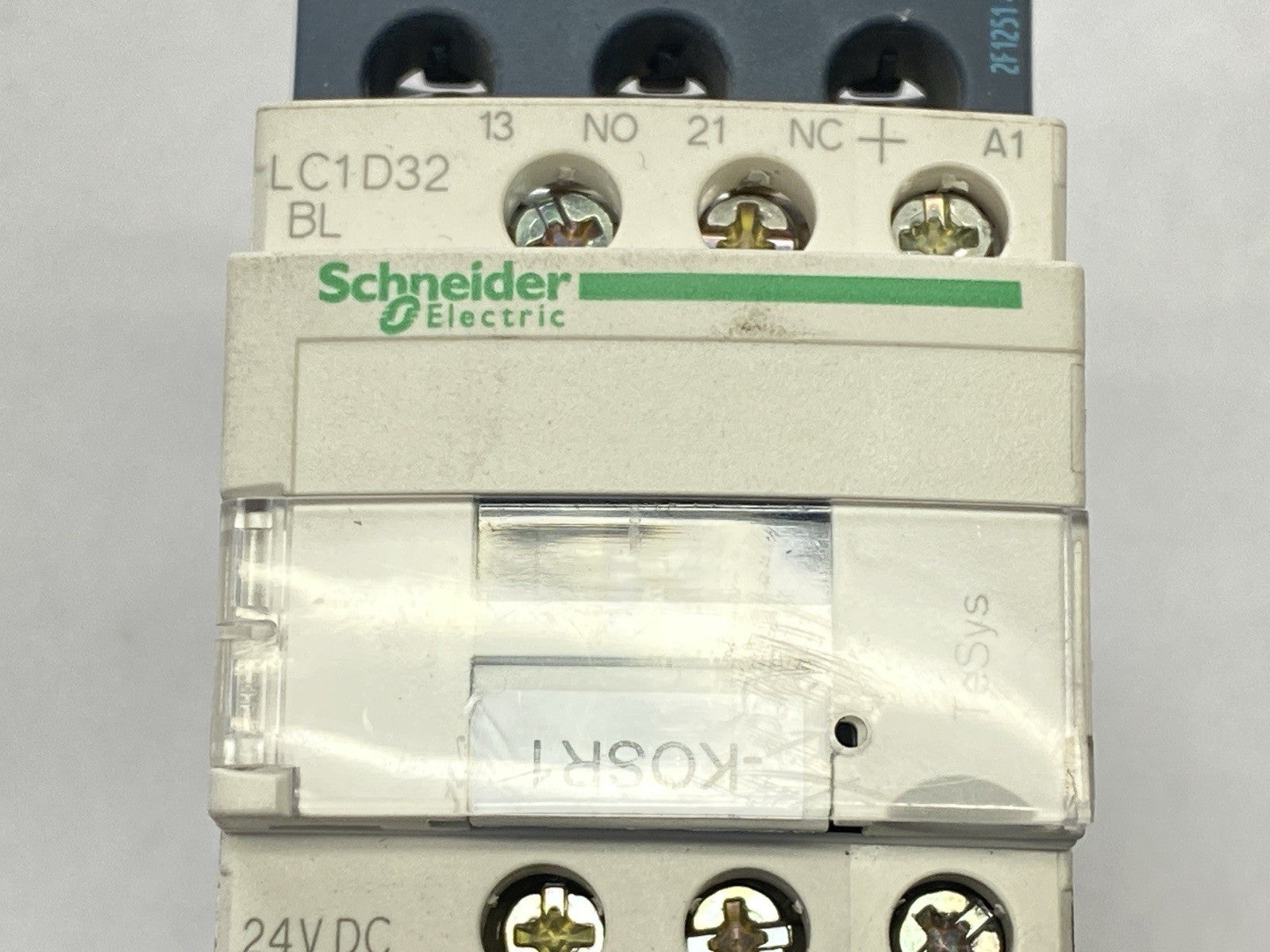 Schneider Electric LC1D32BL IEC Contactor 3P 32A 480VAC 24VDC Coil - Maverick Industrial Sales