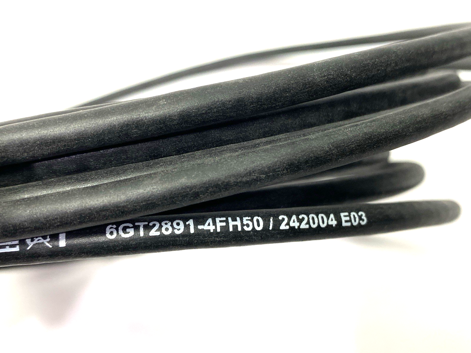 Siemens 6GT2891-4FH50 SIMATIC RF MV Plug-In Cable M12/M to M12/F, 5m Length - Maverick Industrial Sales