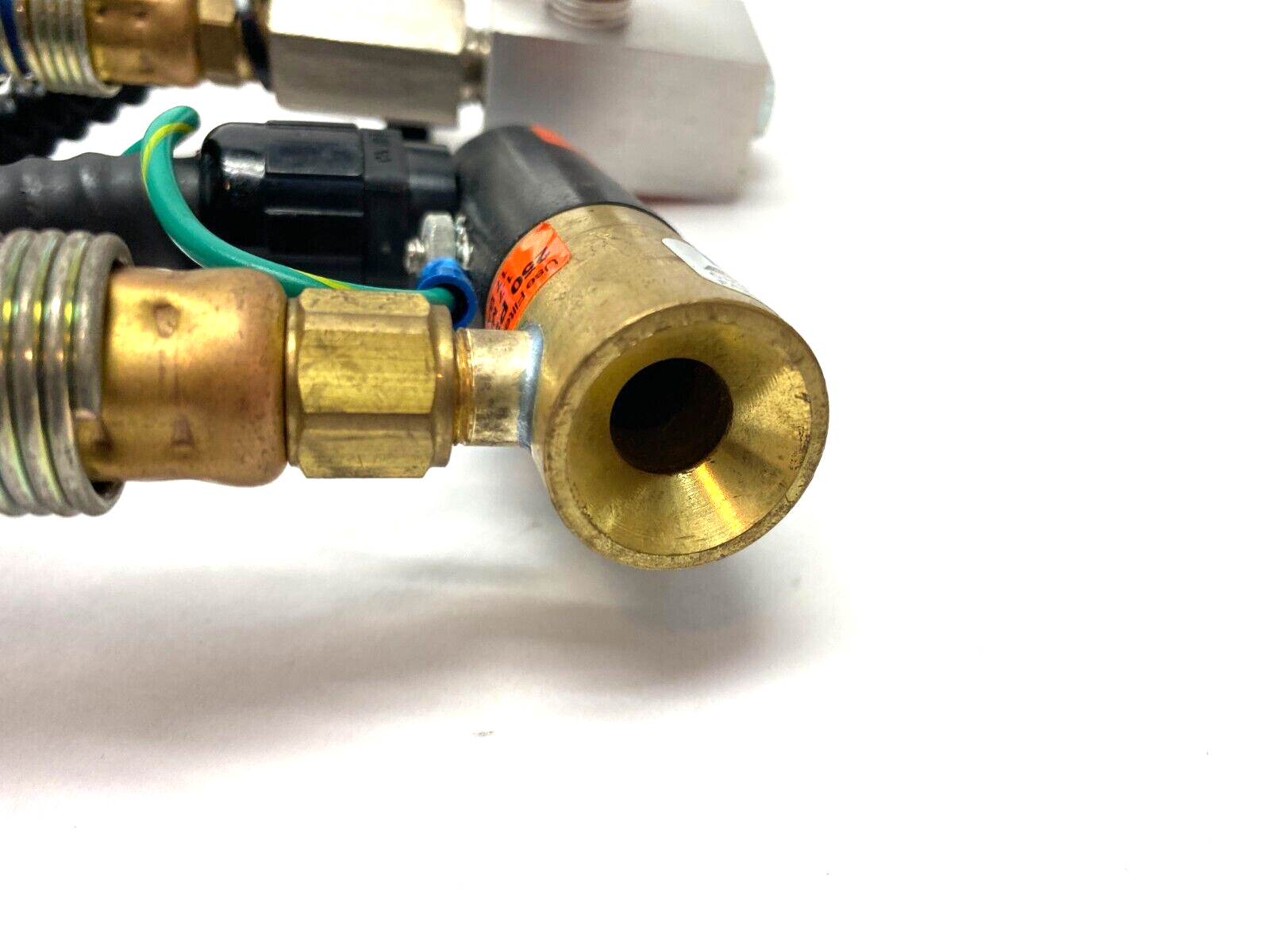 Exair 7194 Ion Air Jet w/ Stay Set Flexible Hose & Mag Base CORD CUT - Maverick Industrial Sales