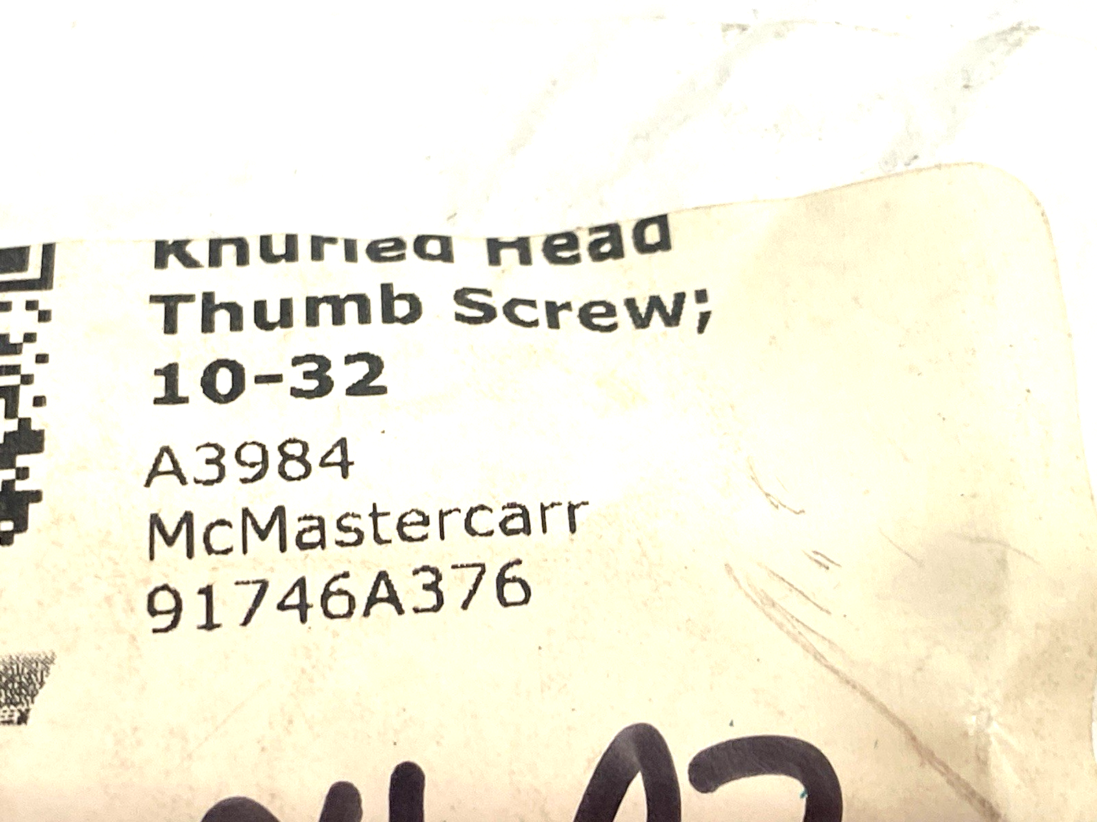 91746A376 | Knurled-Head Thumb Screw, 10-32 Thread, 1-1/4" Long LOT OF 4 - New – Open box - Maverick Industrial Sales